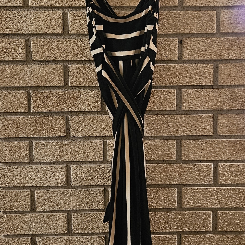 NWOT Midi dress - Picture 7 of 8
